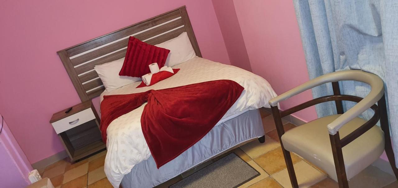 Helpful Lodge Cape Town Bagian luar foto
