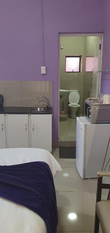 Helpful Lodge Cape Town Bagian luar foto