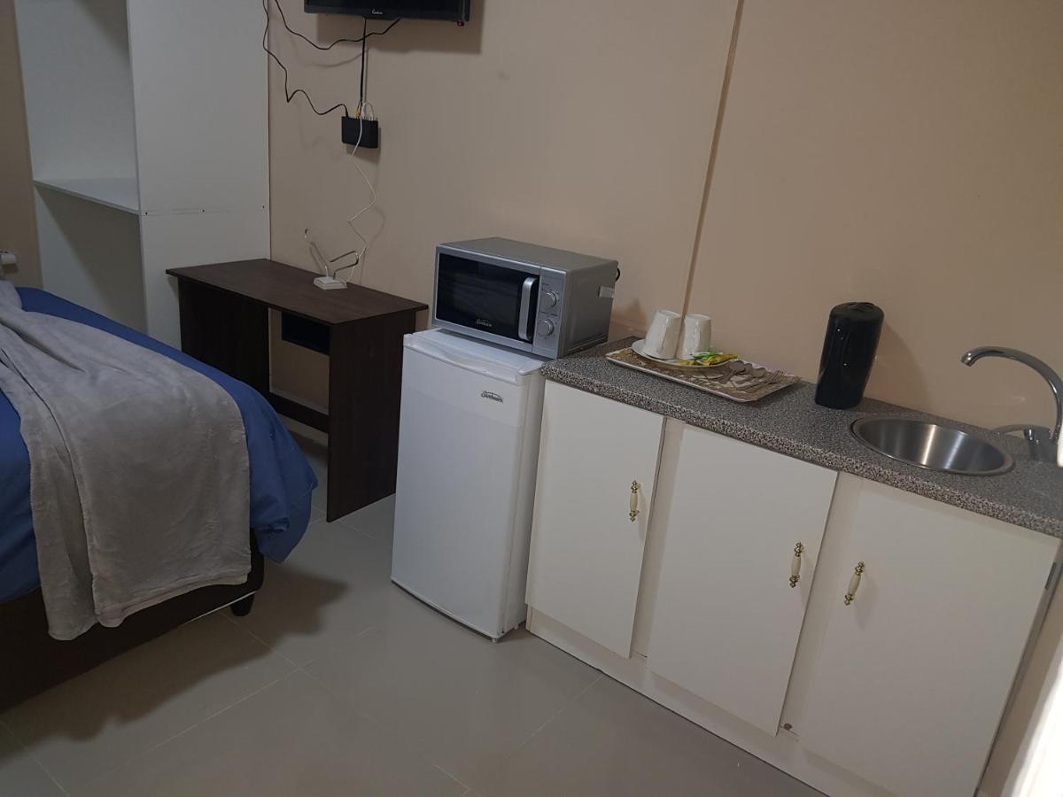 Helpful Lodge Cape Town Bagian luar foto